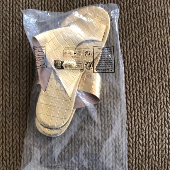 Gold Gladiator Sandals with Metallic Finish - Picture 2 of 3